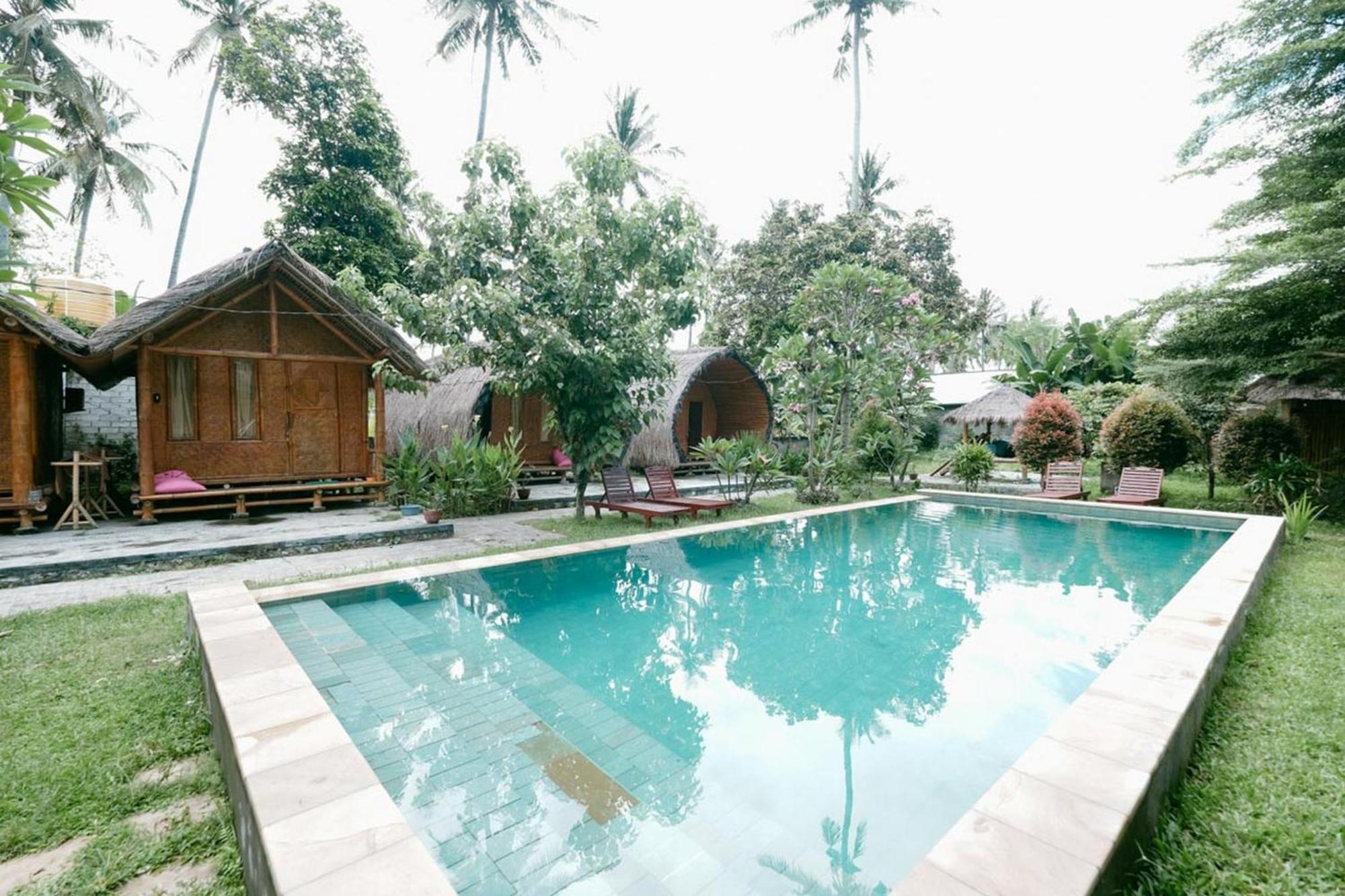 Cici Bungalow Senggigi Mangsit Exteriér fotografie